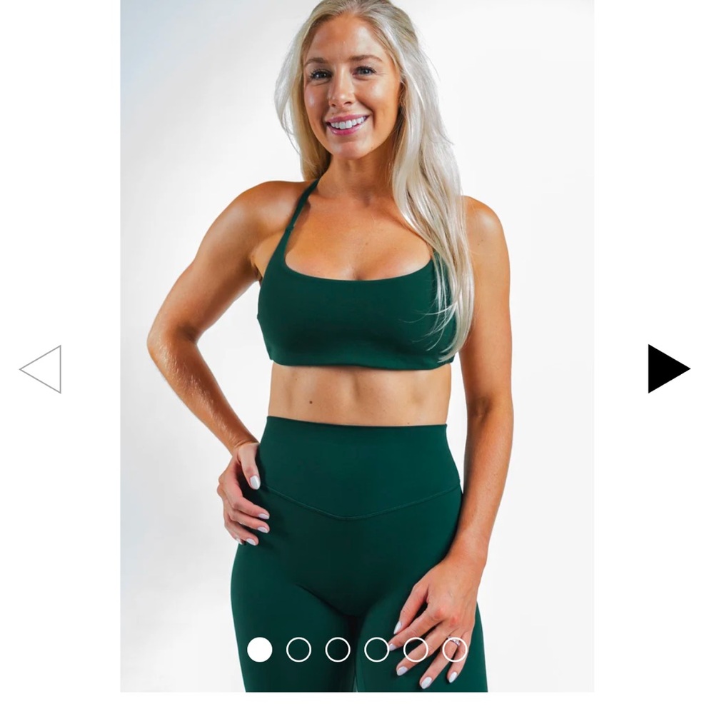 Cloud II strappy sports bra in evergreen